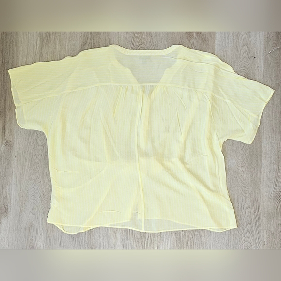 2XL a.n.a Yellow Striped Button-Up Blouse - Picture 4 of 4